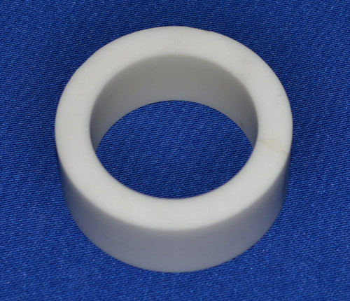 為什么都選擇氧化鋯陶瓷環(huán)用作襯套?